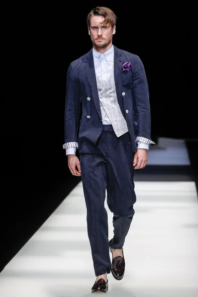 Look 83